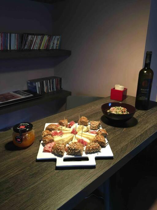 雅典Cozy Loft With Jazz Notes In Kolonaki公寓 外观 照片